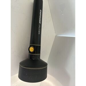 Vintage EVEREADY ENERGIZER HALOGEN Lg Plastic Flashlight Wide Lens Union Carbide